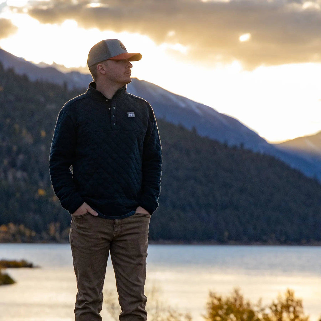 TriPine - Premium Diamond Quilted Pullover
